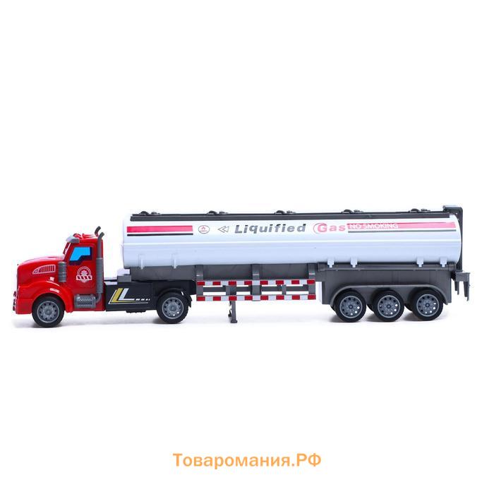 Грузовик «Бензовоз», инерция, 1:48